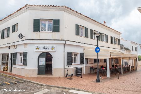 Bar LaKaña en Sant Lluís, Menorca