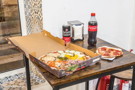 Pizzería La Plaza, pizza italiana para llevar en Mahón (33)